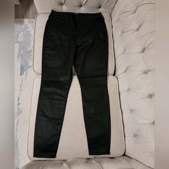 All black True Religion Jeans - Picture 1 of 6